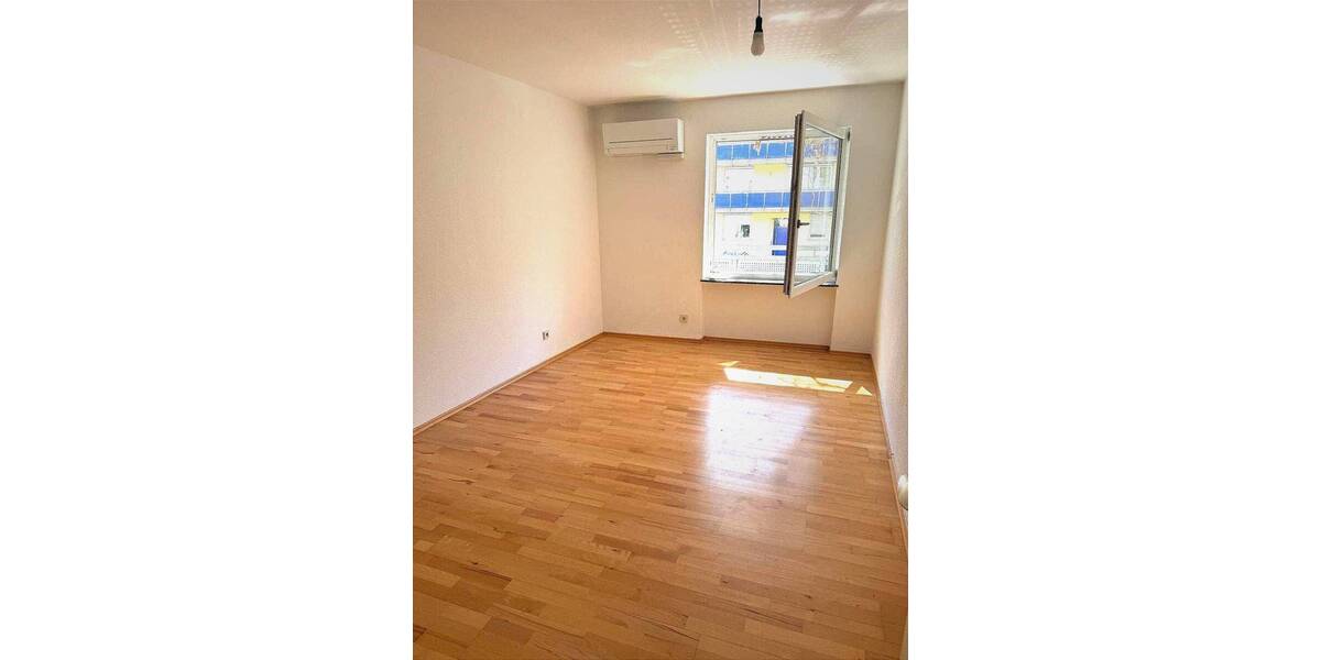 Etagenwohnung Nürnberg Maxfeld - 3 Zimmer, 93 m&sup2;, 1.220&euro; | Angebot:26674881
