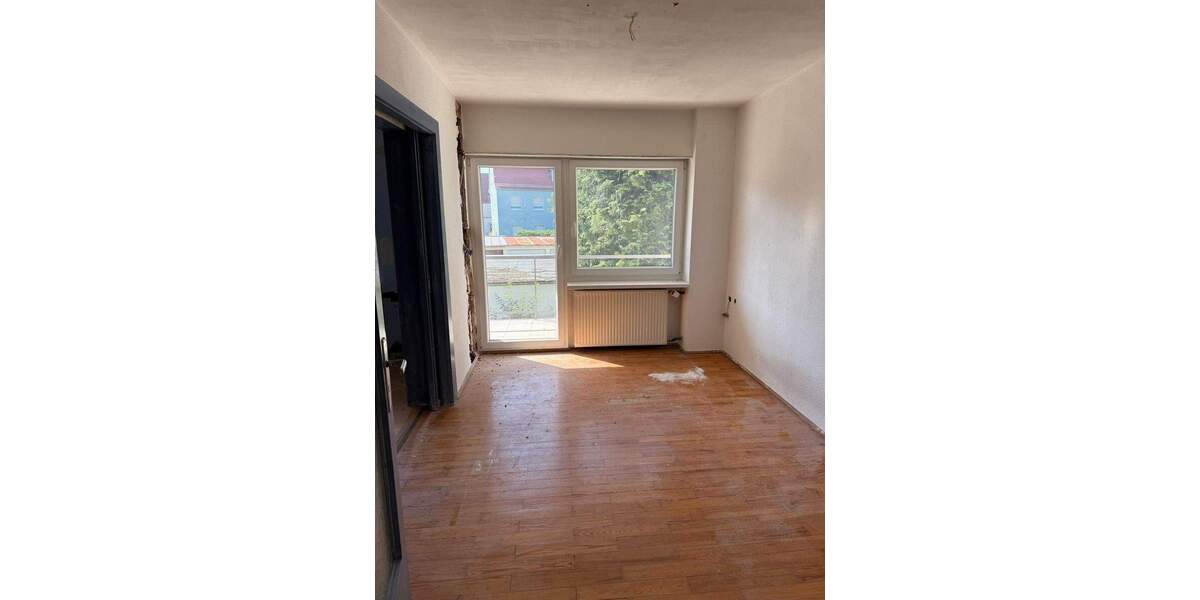 Reihenmittelhaus Nürnberg Thon - 9 Zimmer, 110 m&sup2;, 470.000&euro; | Angebot:25877148
