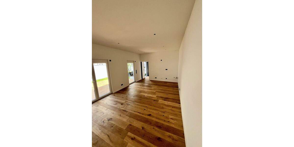 Terrassenwohnung Nürnberg Nordbahnhof - 2 Zimmer, 72 m&sup2;, 280.000&euro; | Angebot:25663263