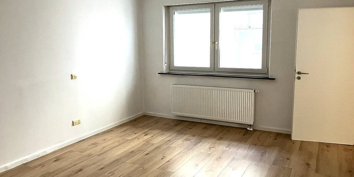 Etagenwohnung Fürth Innenstadt - 4 Zimmer, 112 m&sup2;, 359.000&euro; | Angebot:25674300