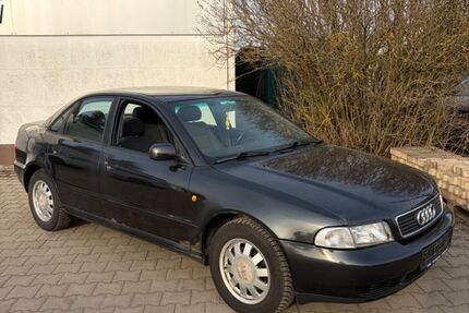 Audi A4 279.000 km 2.250 &euro; Zirndorf 90513