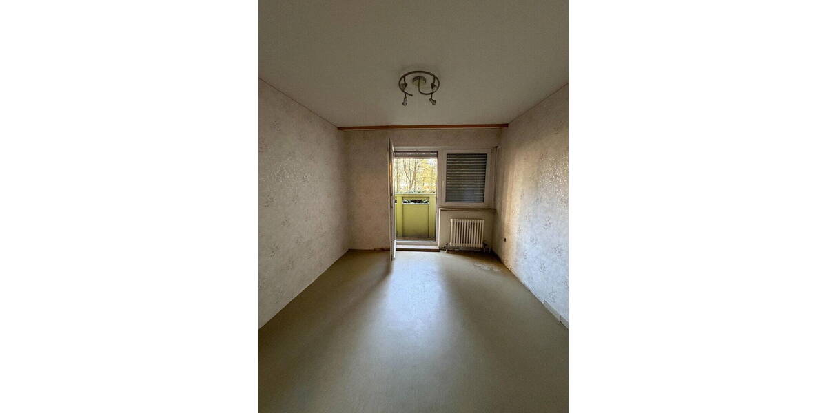 Etagenwohnung Nürnberg Langwasser - 3 Zimmer, 80 m&sup2;, 250.000&euro; | Angebot:25927760