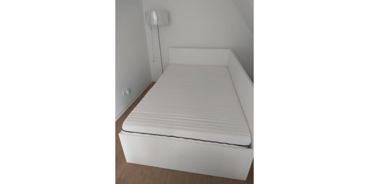 Etagenwohnung Neunkirchen am Brand - 1 Zimmer, 38 m&sup2;, 700&euro; | Angebot:25841162
