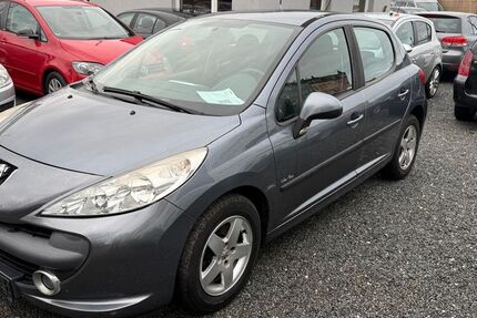 Peugeot 207 163.000 km 990 &euro; Fürth 90763