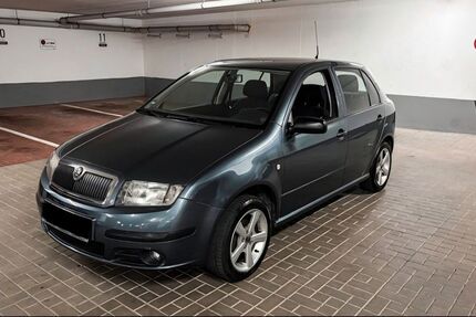 Skoda Fabia 61.000 km 1.990 &euro; Nürnberg 90419