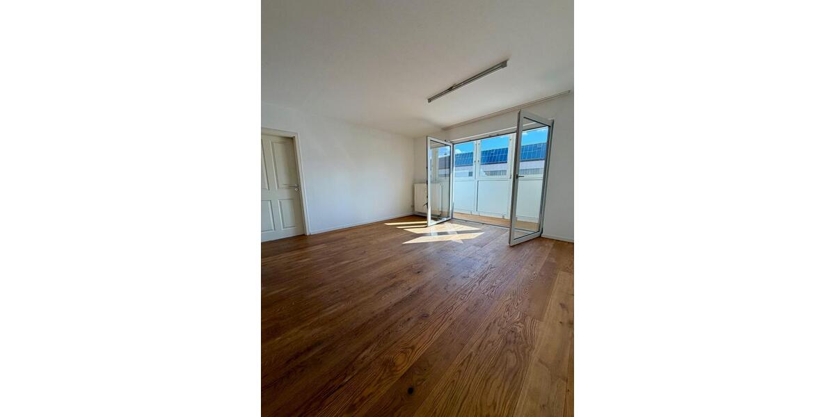 Etagenwohnung Nürnberg Hasenbuck - 2 Zimmer, 60 m&sup2;, 790&euro; | Angebot:25932557