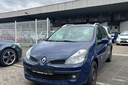 Renault Clio 226.000 km 999 &euro; Nürnberg 90439