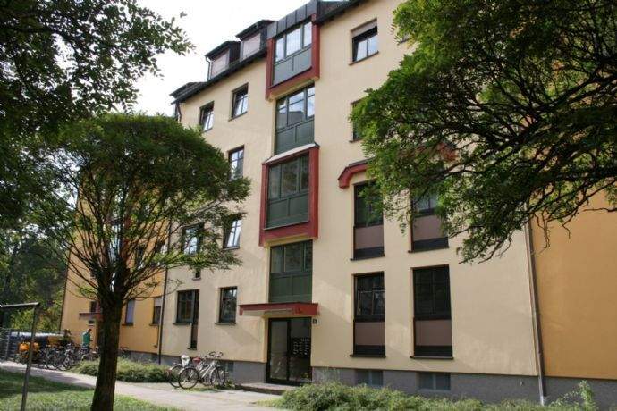 Etagenwohnung Erlangen Innenstadt - 1 Zimmer, 35 m&sup2;, 470&euro; | Angebot:25995861