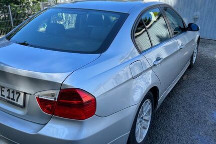 BMW 318 188.000 km 4.250 &euro; Erlangen 91058