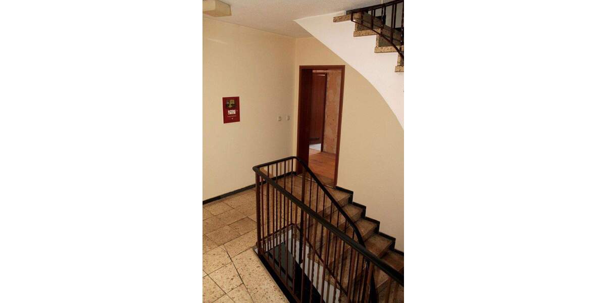 Etagenwohnung Erlangen Innenstadt - 3 Zimmer, 87 m&sup2;, 392.000&euro; | Angebot:25819677