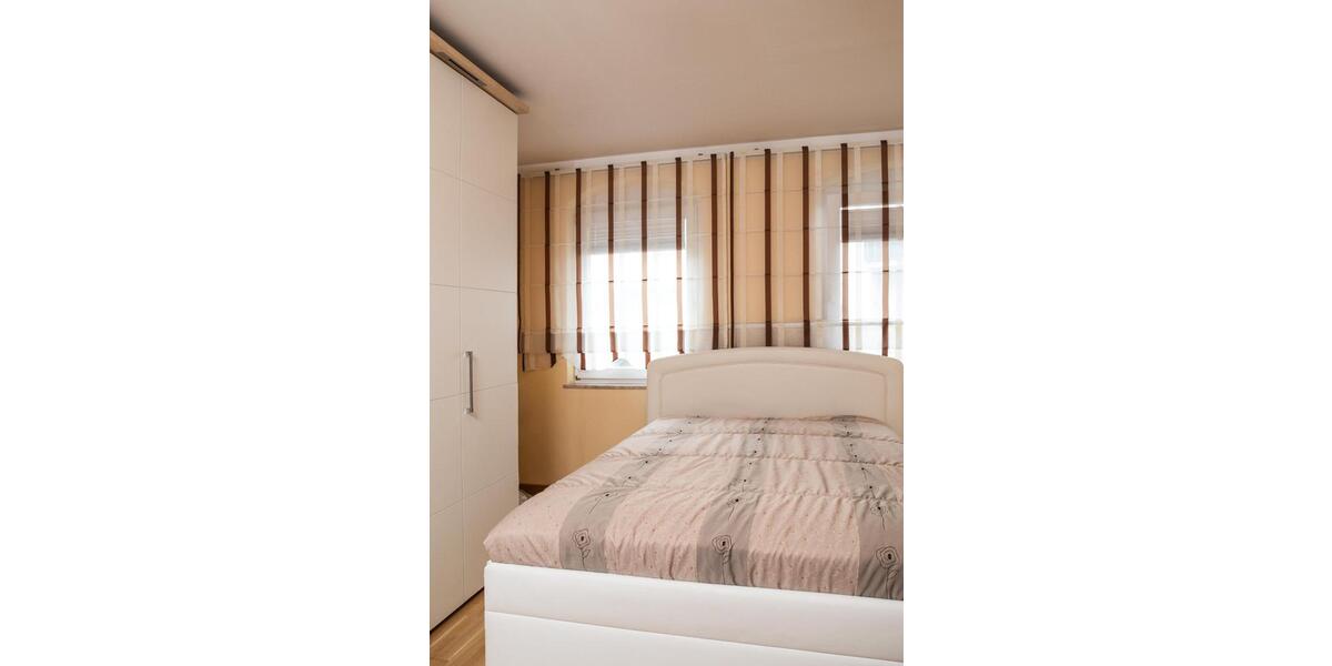 Etagenwohnung Nürnberg Hasenbuck - 3 Zimmer, 78 m&sup2;, 1.300&euro; | Angebot:25864853