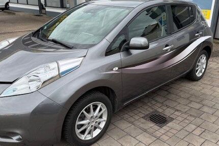 Nissan Leaf 71.815 km 4.999 &euro; Nürnberg 90475