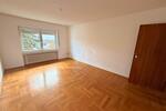 Etagenwohnung Neustadt an der Aisch - 5.5 Zimmer, 120 m&sup2;, 900&euro; | Angebot:25215765