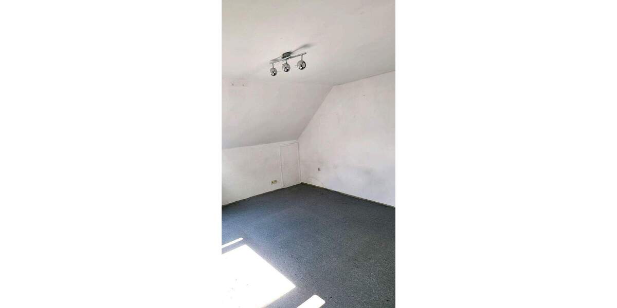 Reihenmittelhaus Fürth Oberfürberg - 5 Zimmer, 130 m&sup2;, 430.000&euro; | Angebot:25996189