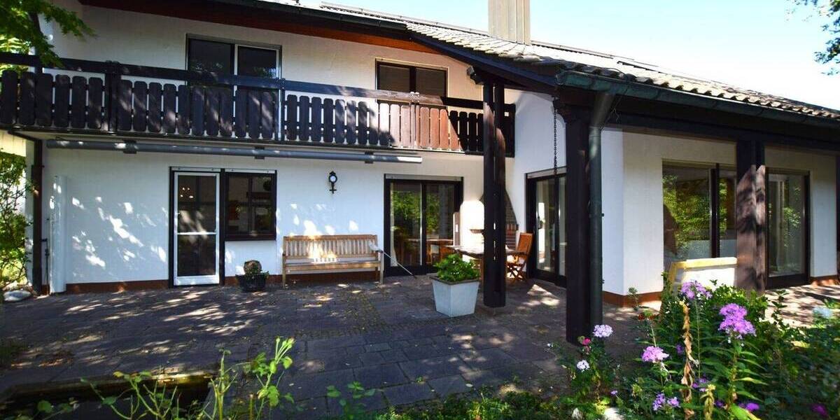 Einfamilienhaus Heilsbronn Weiterndorf - 8 Zimmer, 420 m&sup2;, 798.000&euro; | Angebot:25679029