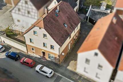 Haus Herzogenaurach - 9 Zimmer, 234 m&sup2;, 430.000&euro; | Angebot:20178222