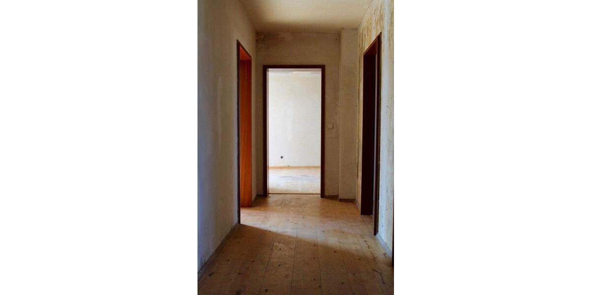 Etagenwohnung Erlangen Innenstadt - 3 Zimmer, 87 m&sup2;, 392.000&euro; | Angebot:25819677