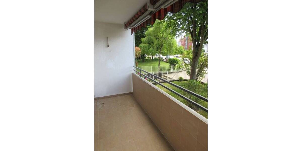 Etagenwohnung Nürnberg Mögeldorf - 3 Zimmer, 80 m&sup2;, 990&euro; | Angebot:25744619