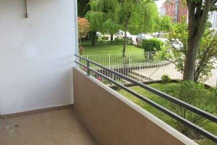 Wohnung Nürnberg Mögeldorf - 3 Zimmer, 80 m&sup2;, 990&euro; | Angebot:25744619