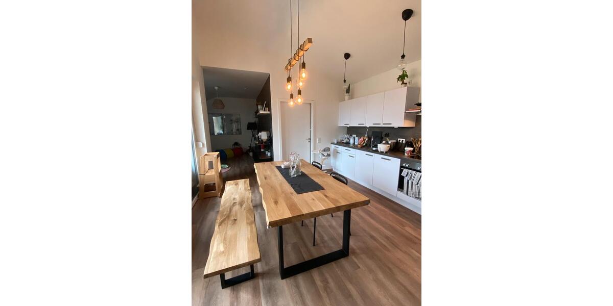 Dachgeschoßwohnung Markt Erlbach - 2.5 Zimmer, 83 m&sup2;, 279.000&euro; | Angebot:23864414