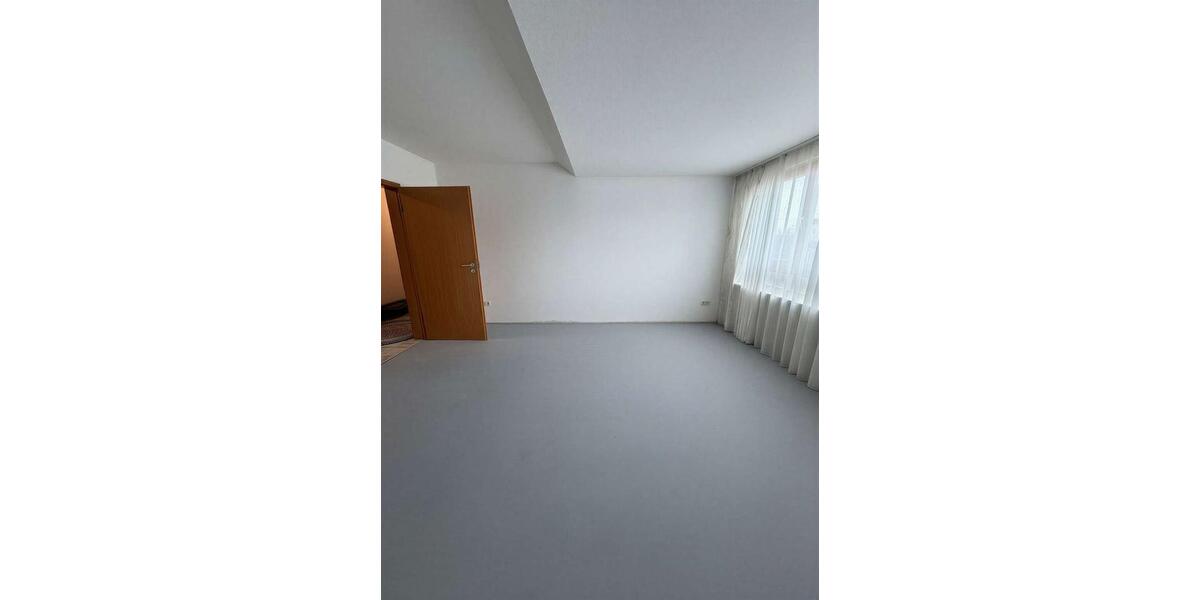 Etagenwohnung Erlangen Alterlangen - 3 Zimmer, 117 m&sup2;, 1.500&euro; | Angebot:25882988