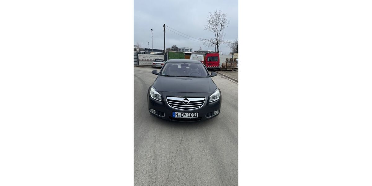 Opel Insignia 125.000 km 6.795 &euro; Nürnberg 90478