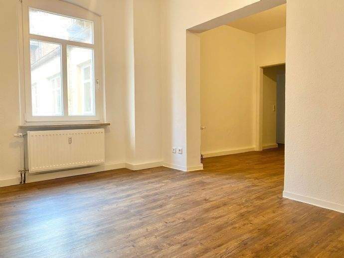 Etagenwohnung Nürnberg Rabus - 3 Zimmer, 112 m&sup2;, 990&euro; | Angebot:25815296