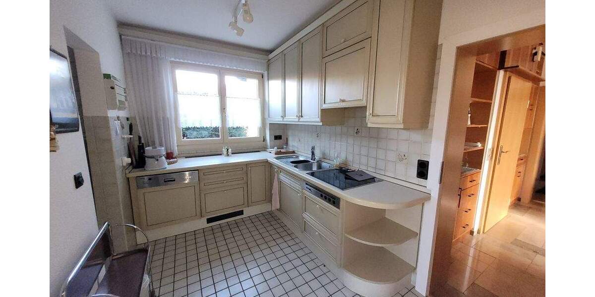 Einfamilienhaus Nürnberg Neukatzwang - 5 Zimmer, 190 m&sup2;, 1.900&euro; | Angebot:25704241