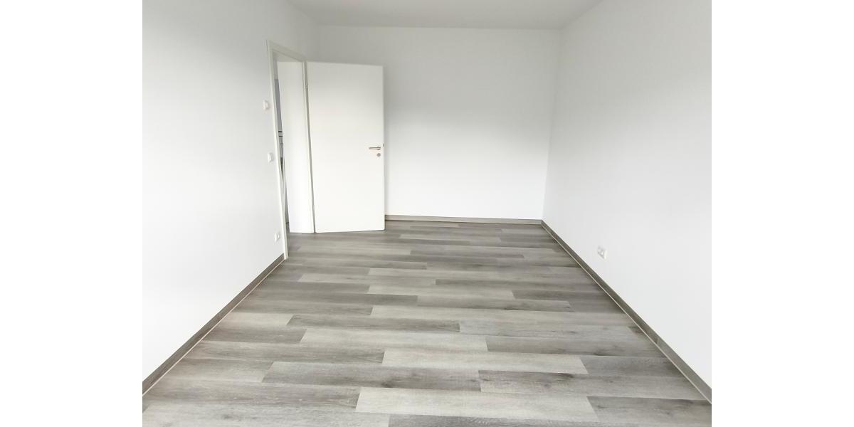 2 Zi. Wohnung (Nr. 8) im OG mit Balkon - Etagenwohnung Adelsdorf OT | Angebot:26831488