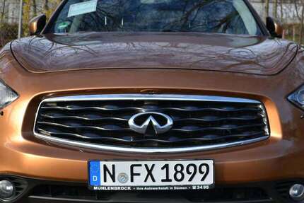 INFINITI FX 242.000 km 7.800 &euro; Nürnberg 90461