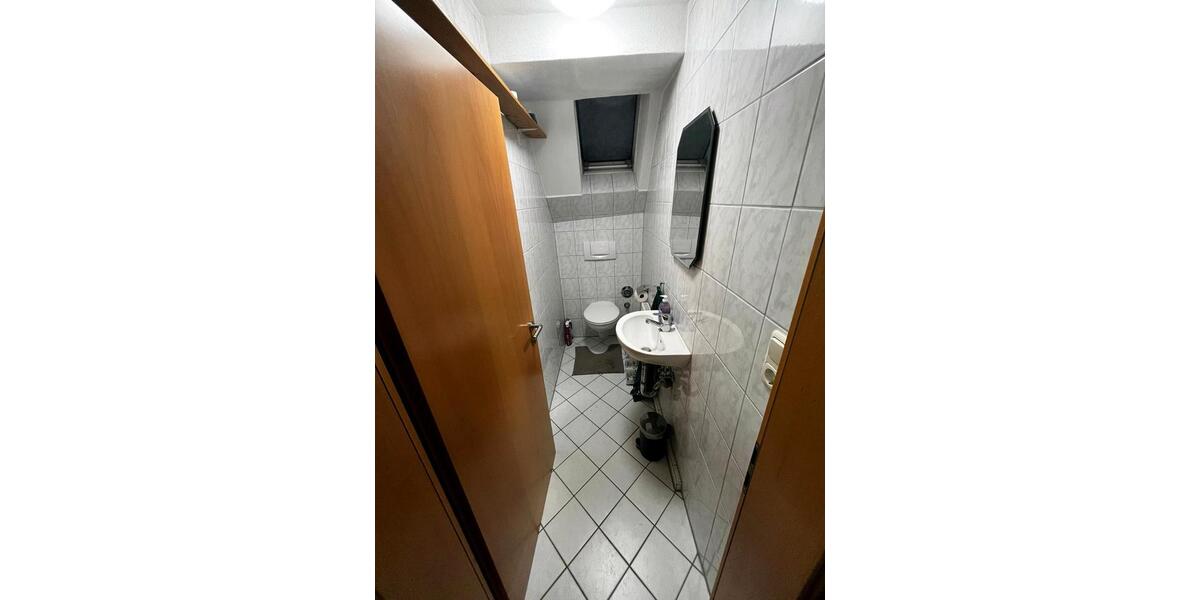 Dachgeschoßwohnung Forchheim - 2 Zimmer, 60 m&sup2;, 750&euro; | Angebot:25148450