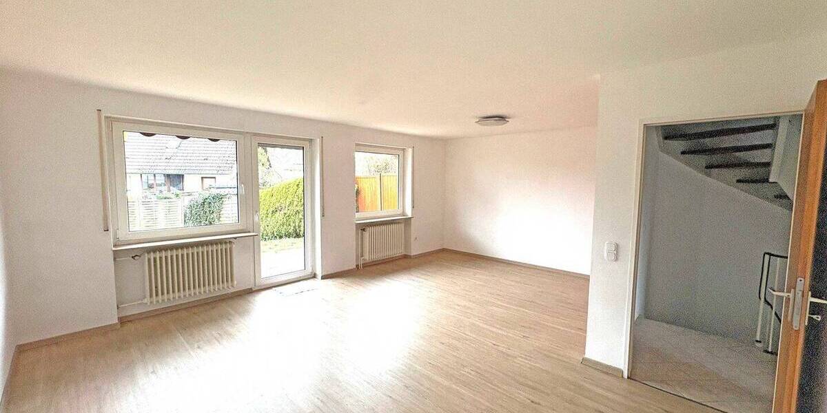 Mehrfamilienhaus, Wohnhaus Feucht - 5 Zimmer, 114 m&sup2;, 435.000&euro; | Angebot:26015266