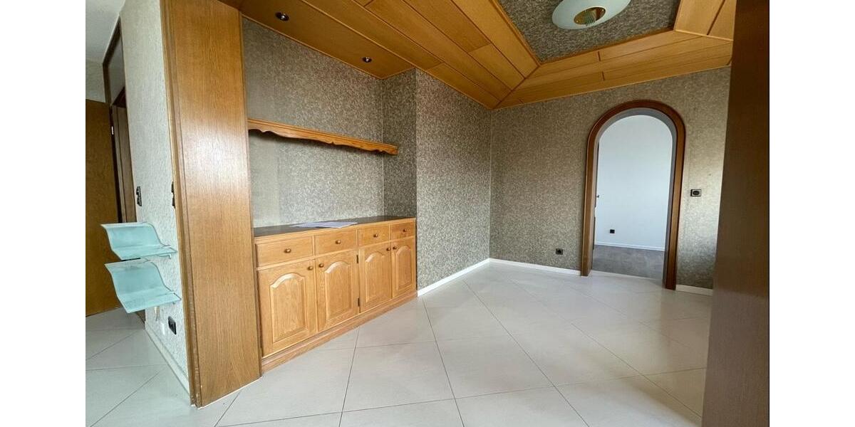 Dachgeschoßwohnung Nürnberg Gaismannshof - 4.5 Zimmer, 127 m&sup2;, 1.440&euro; | Angebot:26423266