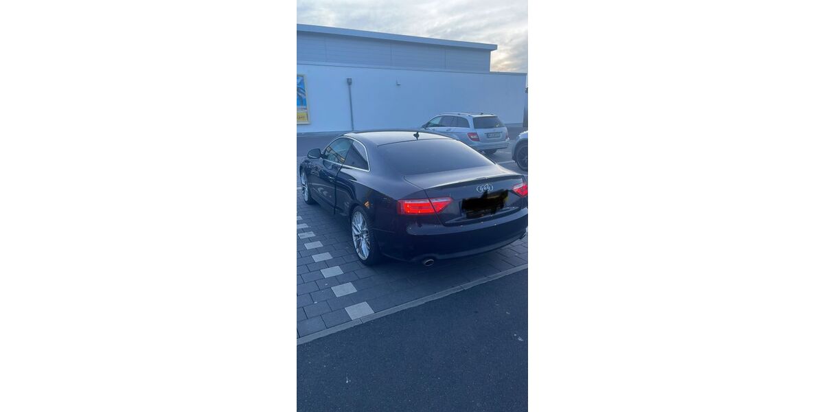 Audi A5 302.000 km 7.299 &euro; Neustadt Aisch 91413