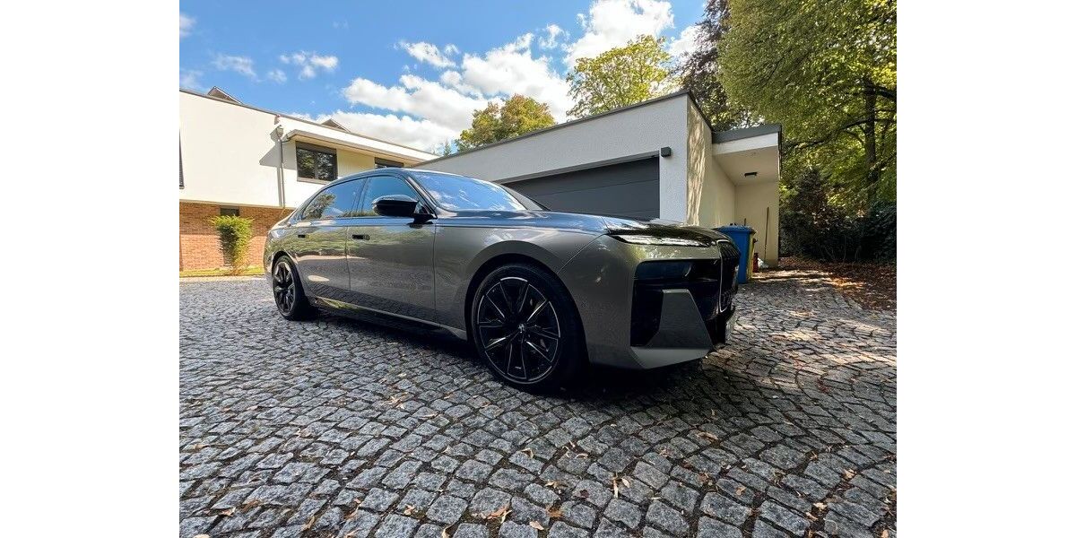 BMW M760 50.000 km 118.000 &euro; Fürth 90768