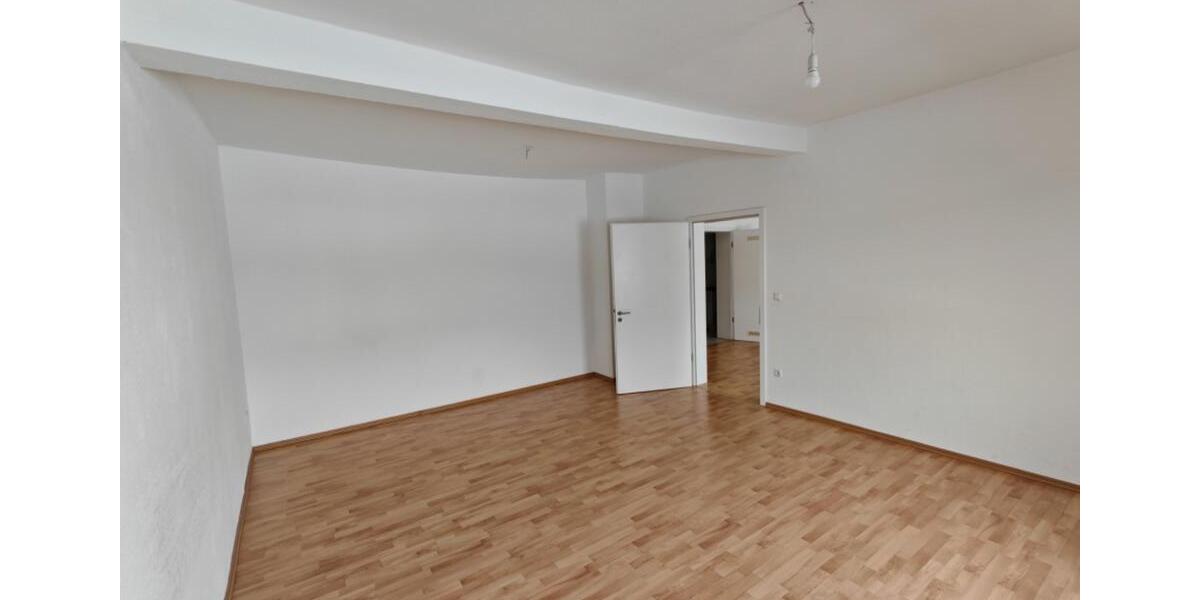 Etagenwohnung Buckenhof - 3 Zimmer, 98 m&sup2;, 1.350&euro; | Angebot:25539743