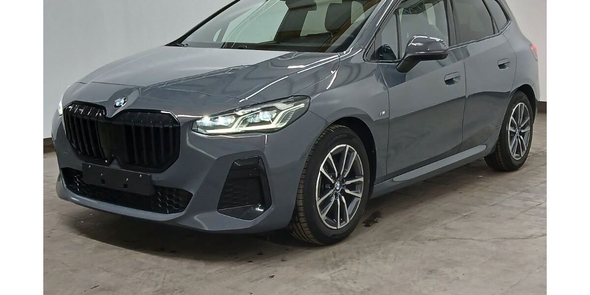 BMW 218 Active Tourer 76.455 km 29.900 &euro; Nürnberg 90441