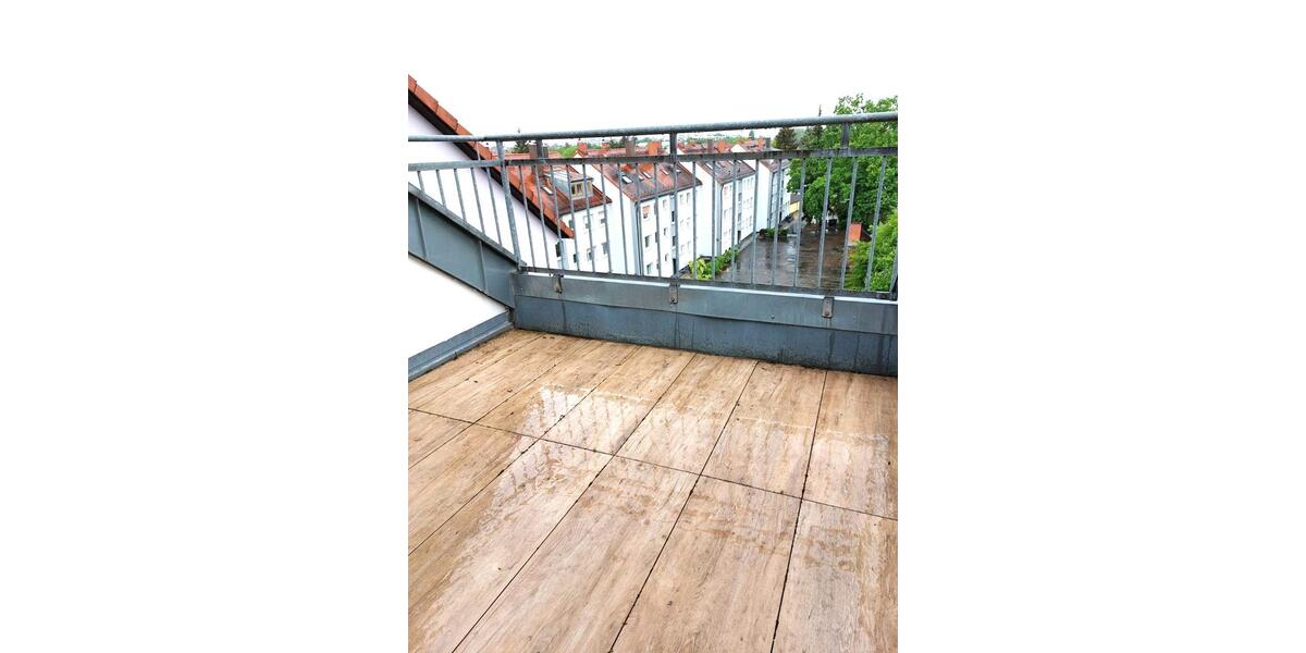 Dachgeschoßwohnung Nürnberg Gibitzenhof - 2 Zimmer, 62 m&sup2;, 219.000&euro; | Angebot:26480625