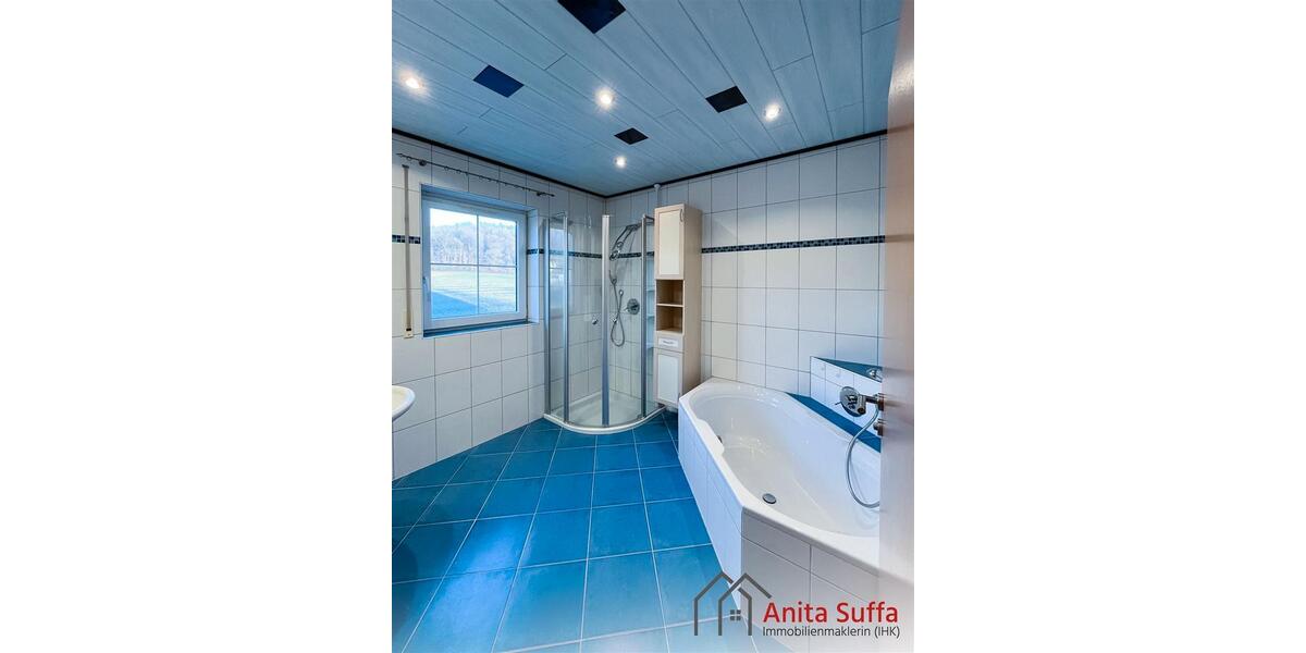 Dachgeschoßwohnung Neustadt an der Aisch - 3.5 Zimmer, 125 m&sup2;, 990&euro; | Angebot:25869150