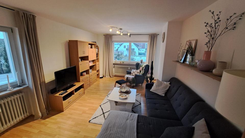 Etagenwohnung Fürth Eigenes Heim - 3 Zimmer, 82 m&sup2;, 850&euro; | Angebot:26440987