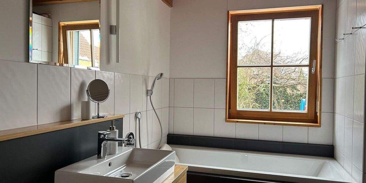 Einfamilienhaus Oberreichenbach - 5 Zimmer, 189 m&sup2;, 950.000&euro; | Angebot:25927302