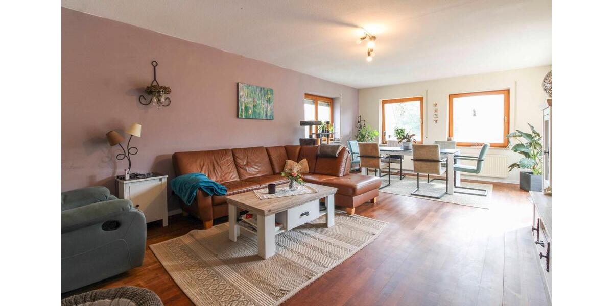 Einfamilienhaus Büchenbach - 8 Zimmer, 238 m&sup2;, 450.000&euro; | Angebot:26003419
