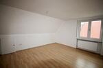 Dachgeschoßwohnung Großhabersdorf - 3 Zimmer, 85 m&sup2;, 750&euro; | Angebot:26162930