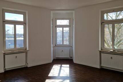 Wohnung Nürnberg Sankt Leonhard - 4 Zimmer, 100 m&sup2;, 1.050&euro; | Angebot:25566744