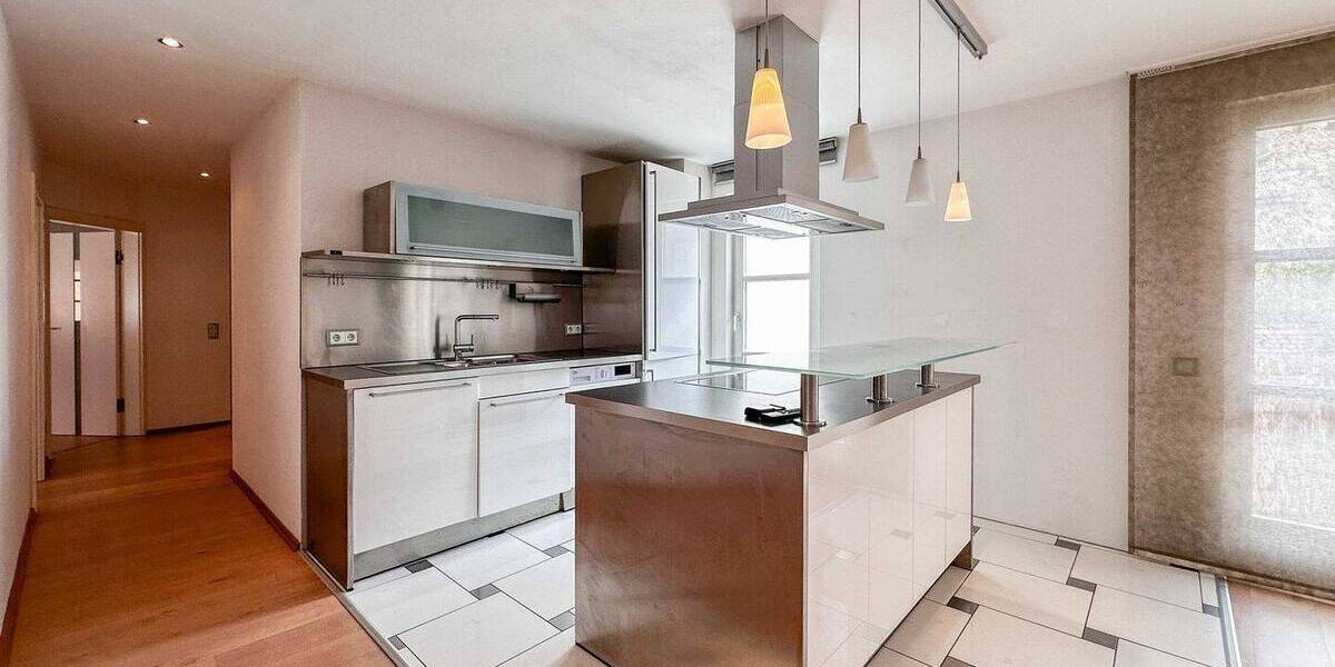 Etagenwohnung Nürnberg Sebald - 3 Zimmer, 100 m&sup2;, 449.000&euro; | Angebot:26569771