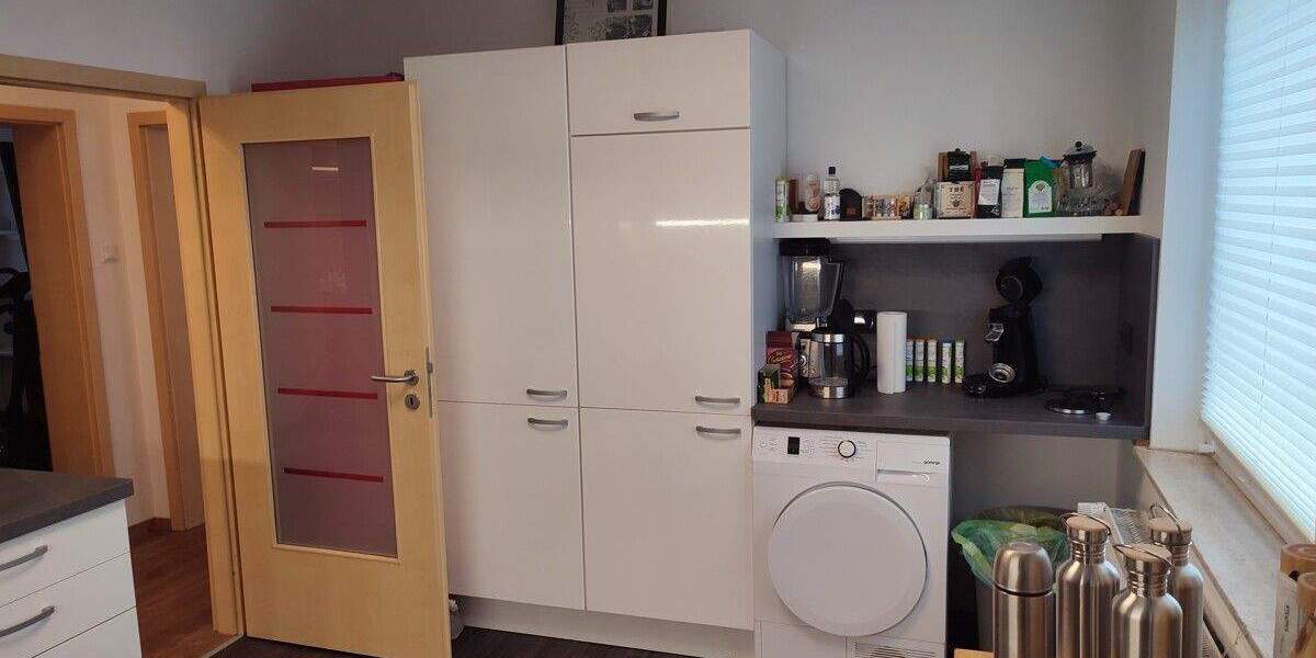 Etagenwohnung Erlangen Innenstadt - 3 Zimmer, 68 m&sup2;, 320.000&euro; | Angebot:25681342