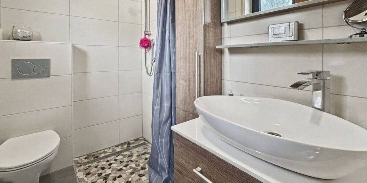 Einfamilienhaus Adelsdorf Aisch - 6 Zimmer, 182 m&sup2;, 589.000&euro; | Angebot:25938965