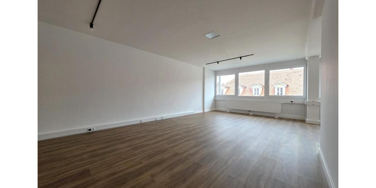 Gewerbeobjekt Buckenhof - 3.675&euro; | Angebot:22808801