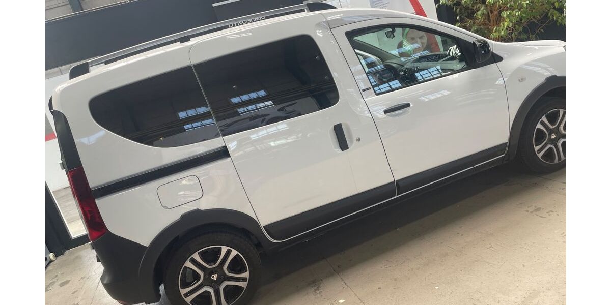 Dacia Dokker 85.000 km 15.000 &euro; Fürth 90762