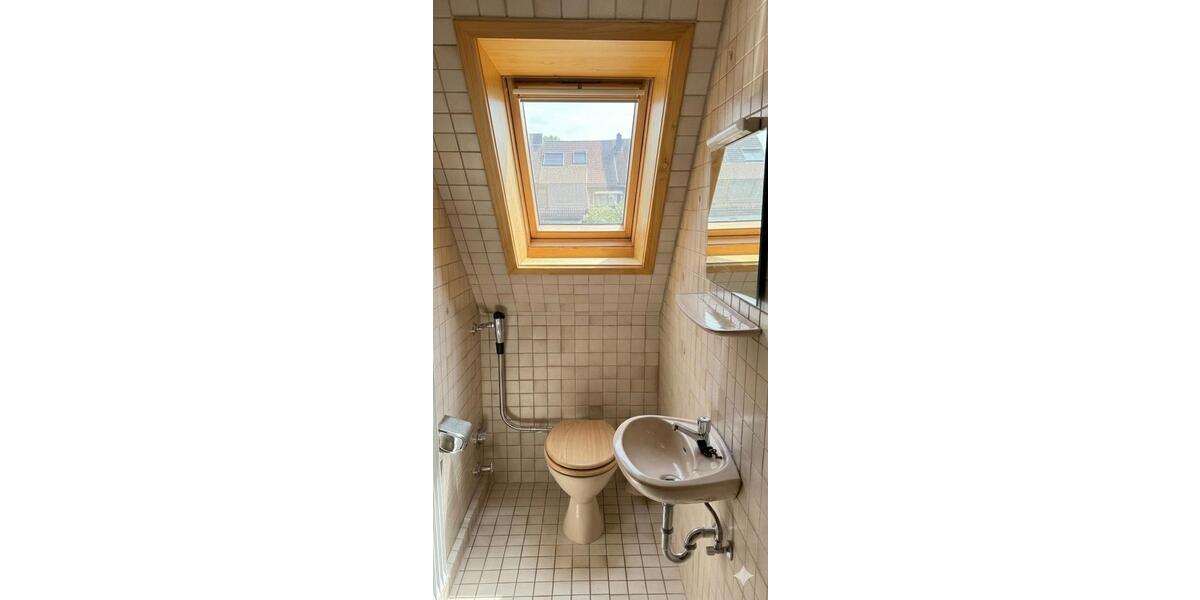 Dachgeschoßwohnung Nürnberg Erlenstegen - 2 Zimmer, 72 m&sup2;, 960&euro; | Angebot:25286793